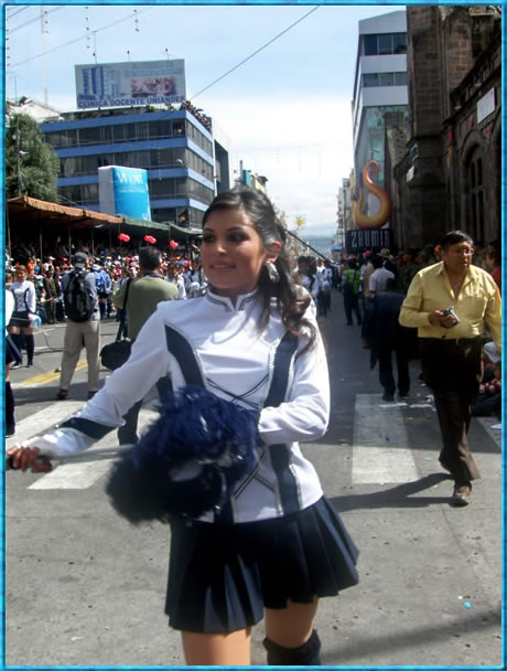 La gracia y la belleza de la juventud ambate&ntilde;a