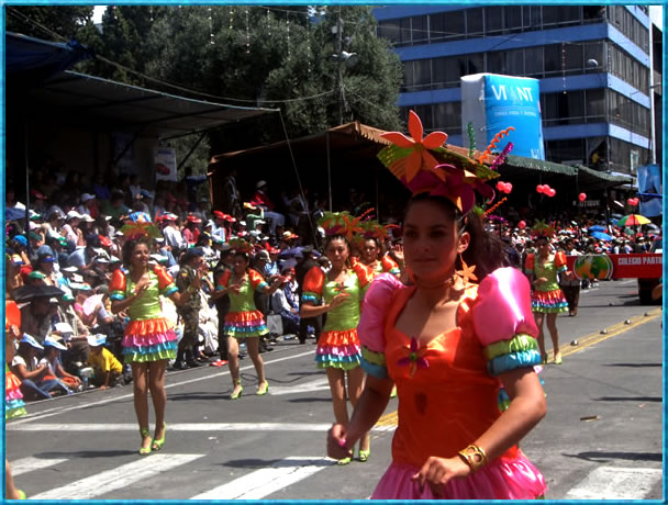 Estudiantes con la coreograf&iacute;a "Cuba"