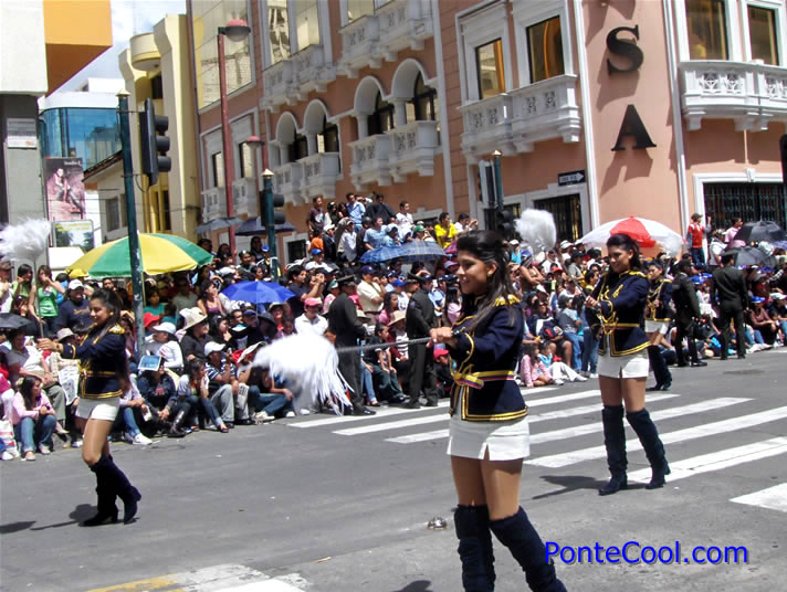 Bastoneras del Colegio Hispano América