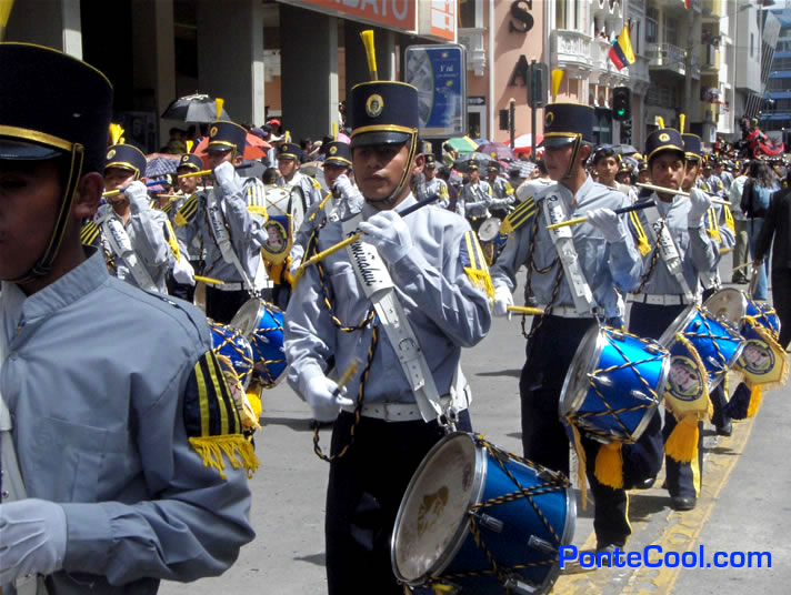 Estudiantes del Colegio Técnico Rumiñahui